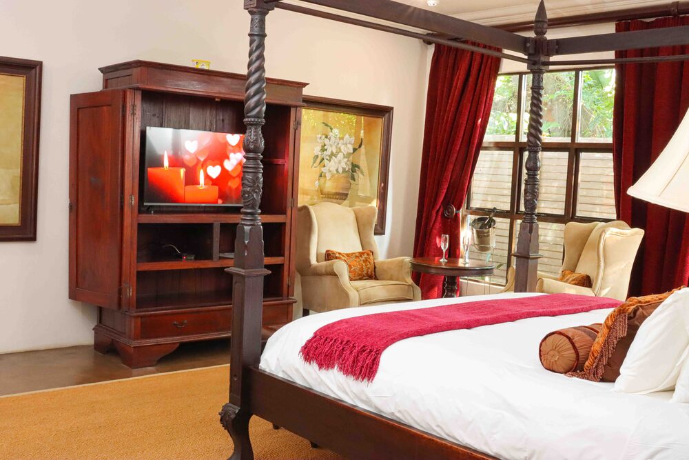 A boutique guest room at Umdlalo Lodge, Umtentweni