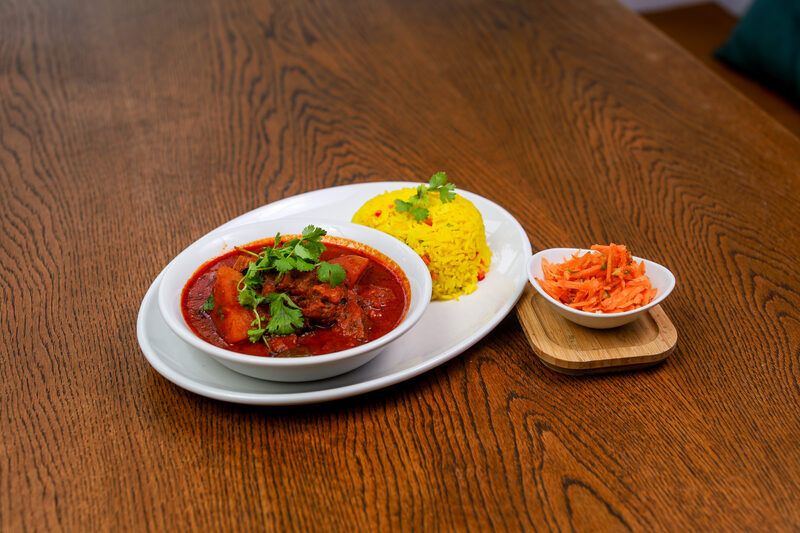 Coastal cuisine at Zizi's Restaurant, Umdlalo Lodge