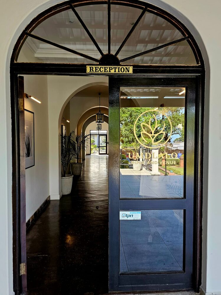 The reception entrance at Umdlalo Lodge, Umtentweni
