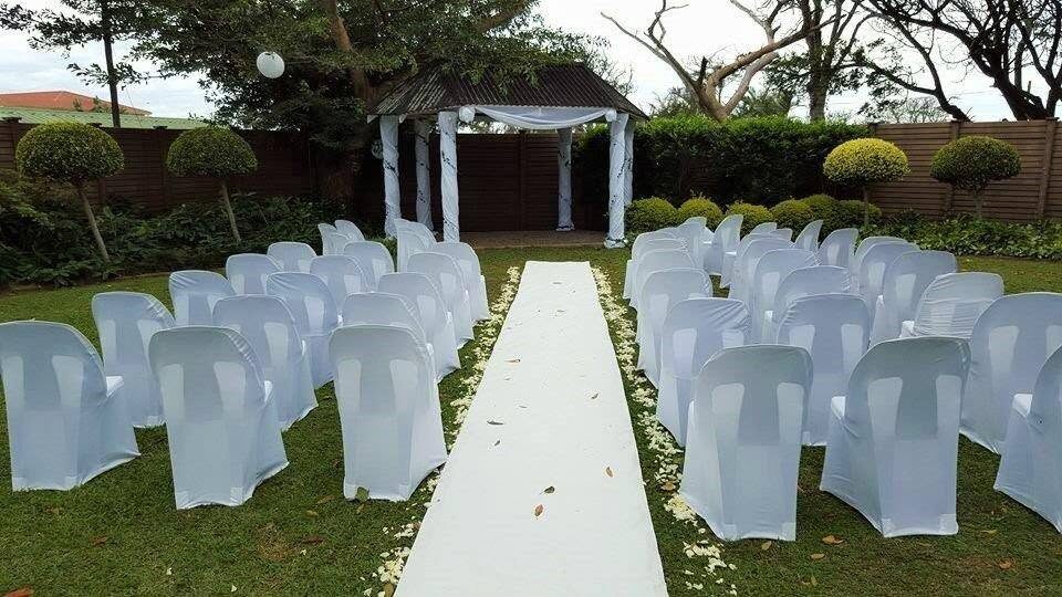 A garden-marquee wedding reception at Umdlalo Lodge